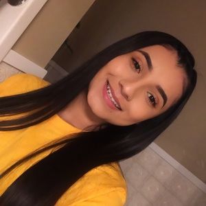 Meet your Posher, Dana